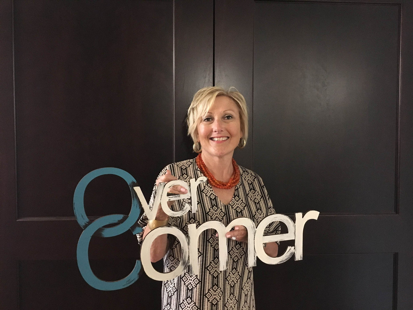 Over Comer Wall Word