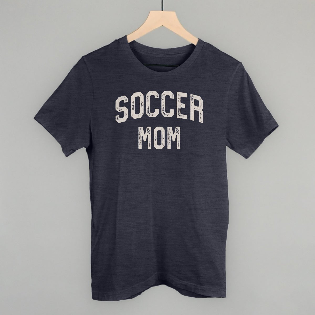 Soccer Mom Collegiate Distressed T-shirt – VictoryStore.com