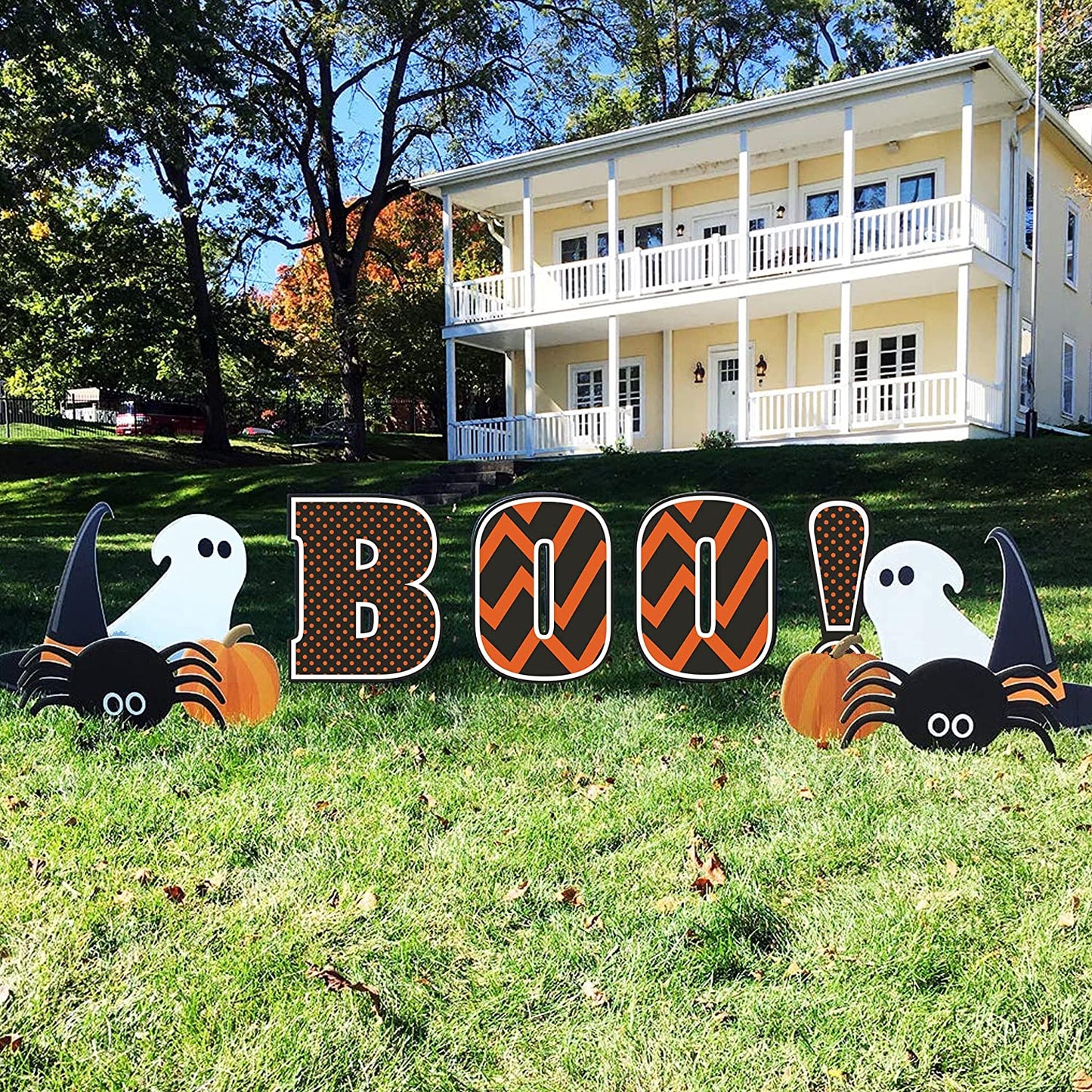 BOO! Halloween Yard Card 12 piece Set