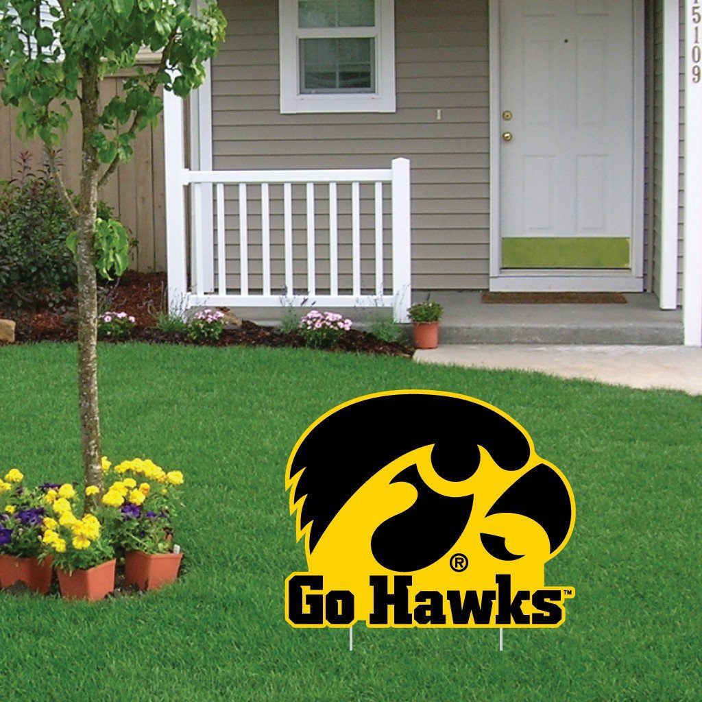 Iowa Hawkeyes 2'x3' Giant Holiday Greeting Card & Yard Sign