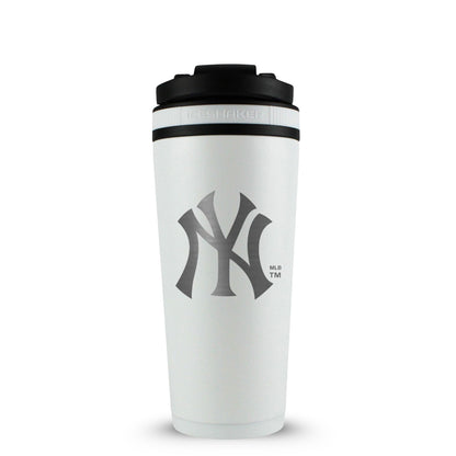 Officially Licensed New York Yankees 26oz Ice Shaker - White