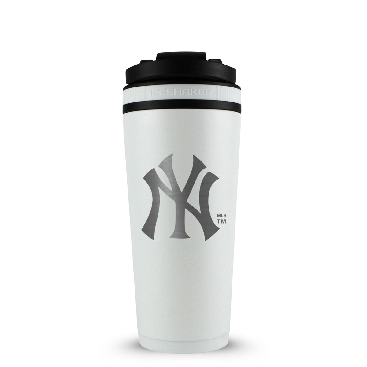 Officially Licensed New York Yankees 26oz Ice Shaker