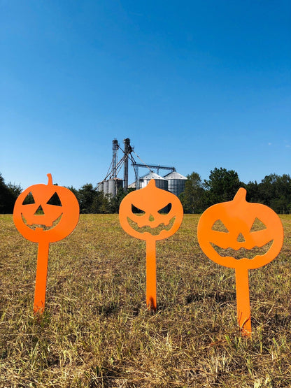 Pumpkin Metal Yard Sign | Halloween and Fall Outdoor Decor