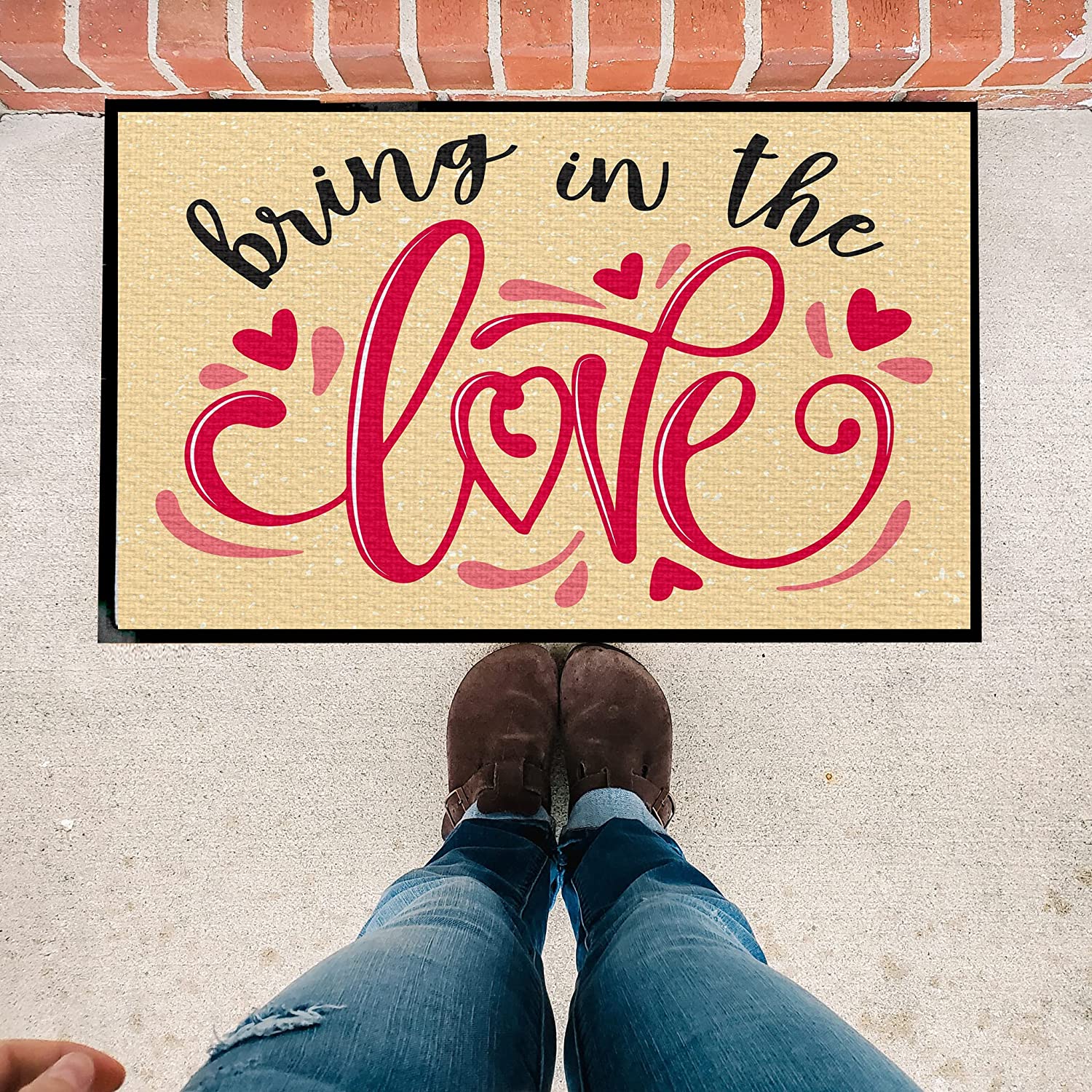 Bring in The Love Doormat (20010)