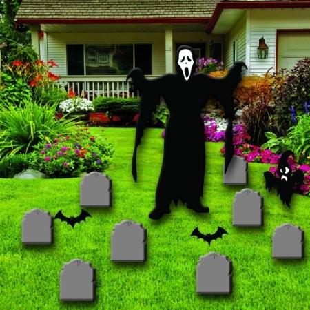 Ghostface and Tombstones Halloween Yard Decoration