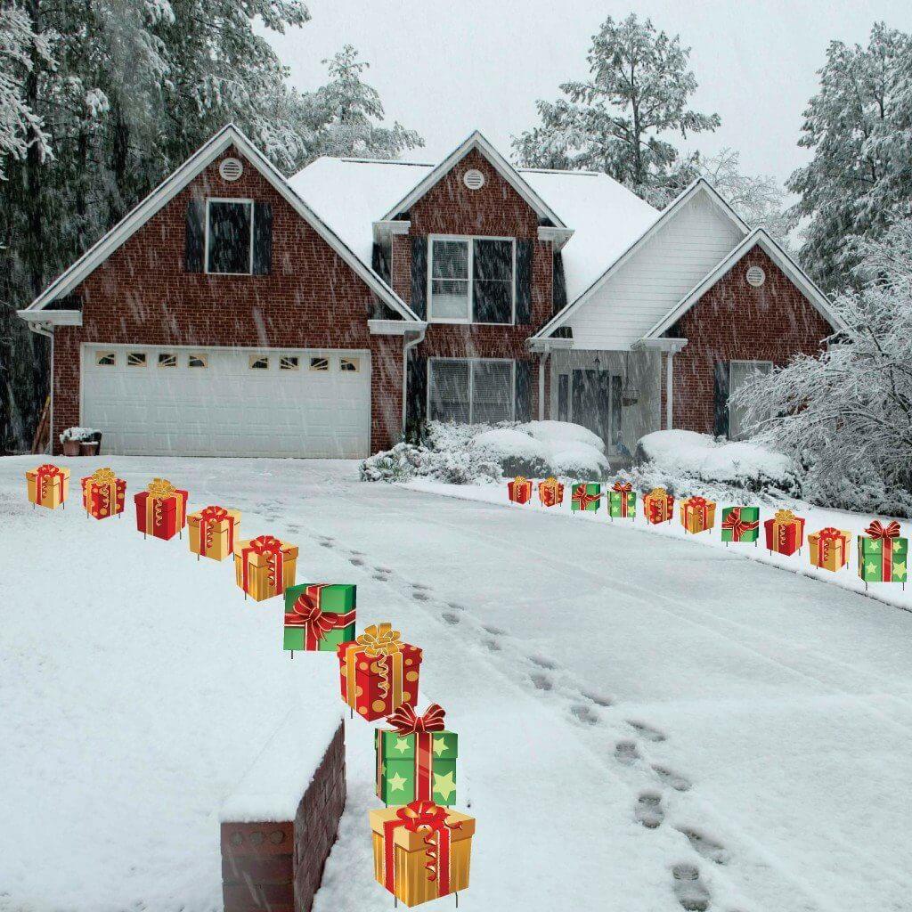 Christmas Present Pathway Marker Yard Signs Set of 18 NOT LIGHTS - FREE SHIPPING